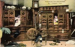 Vintage Postcard Folklore Closed Beds Cousquet Tavit