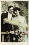CPA Fantaisie Paques Poisson Femme 