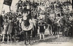 CPA Fetes de Jeanne d'Arc Compiegne Le cortege sur la lice TOP 