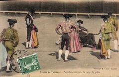 Postal Corrida Corrida de toros Puntillero que dan el corta de gracia