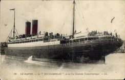 CPA Bateau Paquebot Le Havre Le Transatlantique de la Compagnie Generale Transatlantique 