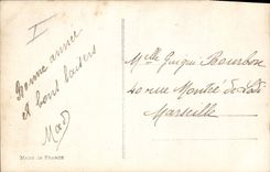 CPA Fantaisie Bonhomme de neige Enfants Luge 