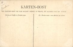 CPA Folklore Jeune fille de Gouezec 