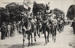 CPA Compiegne Fetes de Jeanne d'Arc Hommes d'armes 