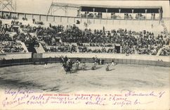 CPA Corrida Course de taureaux Arenes de Beziers Une bonne pique 