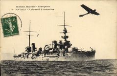 CPA Bateau de Guerre Patrie Cuirasse a tourelles Avion Aviation