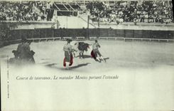 CPA Corrida Course de taureaux Le matador Montes portant l'estocade