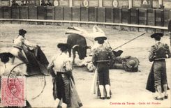 CPA Corrida Course de taureaux Caida del picador