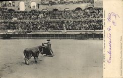 CPA Corrida Course de taureaux Nimes Passe de manteau