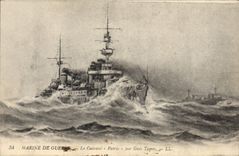 CPA Bateau de Guerre Le cuirasse Patrie par gros temps