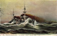 CPA Bateau de Guerre Le Cuirasse Patrie par gros temps 