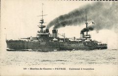 CPA Bateau de Guerre Patrie Cuirasse a tourelles 