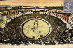 CPA Corrida Course de Taureaux Nimes Interieur des arenes pendant une course de taureaux 