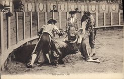 CPA Corrida Course de Taureaux La puntilla 