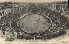 CPA Corrida Course de Taureaux Nimes Interieur des arenes un jour de mise a mort 