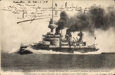 CPA Bateau de Guerre Le Saint Louis Cuirasse a tourelle 