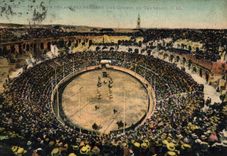 CPA Corrida Course de taureaux Nimes Interieur des arenes pendant une course de taureaux 