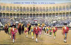 CPA Corrida Course de taureaux El paseo Le defile de la cuadrilla 