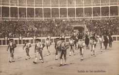 Postal Corrida Curso de toros Salida del cuadrillas