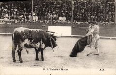 CPA Corrida Course de taureaux L'entree a Matar 