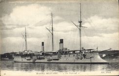 CPA Bateau de Guerre Le Surcouf 