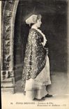 CPA Folklore Costume de fete Douarnenez et Audierne 