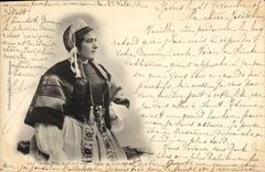 CPA Folklore Jeune fille de Pont L'Abbe 