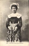 CPA Folklore Jeune fille de Pont Aven 