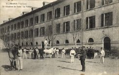 CPA Cheval Equitation Hippisme Orange 15eme Escadron du Train La voltige Militaria