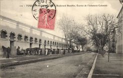 CPA Cheval Equitation Hippisme Toulon Mourillon Boulevard Bazeilles Ecuries de l'infanterie coloniale Militaria 