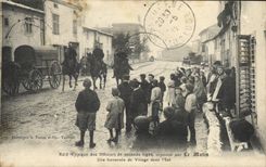 Vintage Postcard Horse Horsemanship horse Equestrian sports Raid of the officers of second line organisee by the Morning a crossing of village in the East Militaria Children