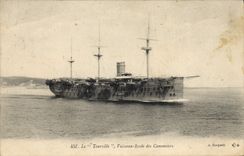 CPA Bateau de Guerre Le tourville Vaisseau ecole des canonniers 