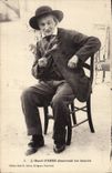 CPA Le naturaliste Henri Fabre observant un insecte 