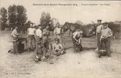 CPA Cheval Hippisme Equitation Troupes anglaises Les Forges Marechal Ferrant Militaria 