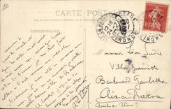 CPA Bateau de Guerre Bordeaux Le cuirasse Verite apres le lancement 