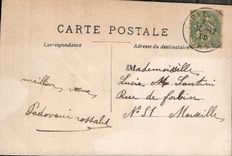 CPA Fantaisie Main Fleurs Colombe