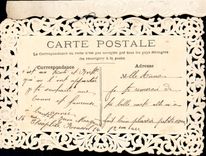 CPA Fantaisie Brodee Main Fleurs 