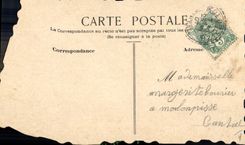 CPA Fantaisie Main Fleurs 