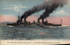 CPA Bateau de Guerre Le Victor Hugo Croiseur Cuirasse 