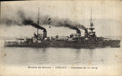 CPA Bateau de Guerre Verite Cuirasse de 1er rang 