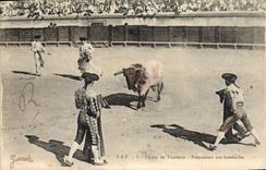 CPA Corrida Course de taureaux Preparation aux banderilles