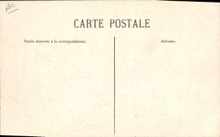 CPA Bateau de Guerre Croiseur Cuirasse Verite apres le lancement