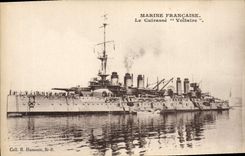 CPA Bateau de Guerre Le cuirasse Voltaire 