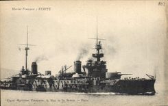 CPA Bateau de Guerre Verite 