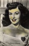 Postal Cine Paulette Goddard