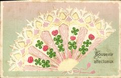 CPA Fantaisie Fleurs Eventail Trefles (décor en relief) 