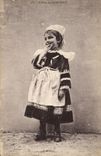 CPA Folklore Fillette de Quimperle 