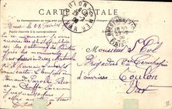 CPA Folklore Pensive Jeune fille de l'Ile de Sein 