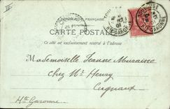 Postal Corrida Corrida de toros el picador Zurito que da la salida al toro después de tenerlo pincha