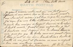 CPA Militaria Pendant la halte Le drapeau